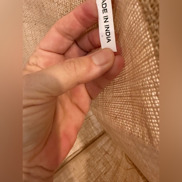 The Cove Atlantis Jute Tote Beach Bag - Picture 5 of 7